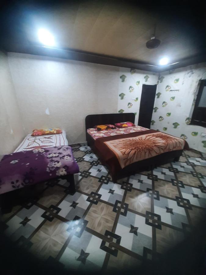Shri Haridas Dham Mathura Exterior photo